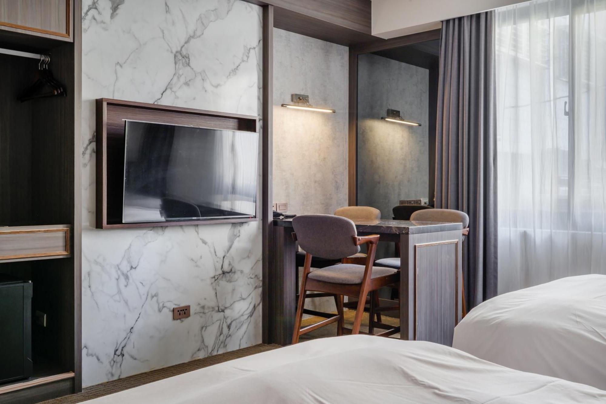 Dream Mansion Hotel Taichung Exterior foto