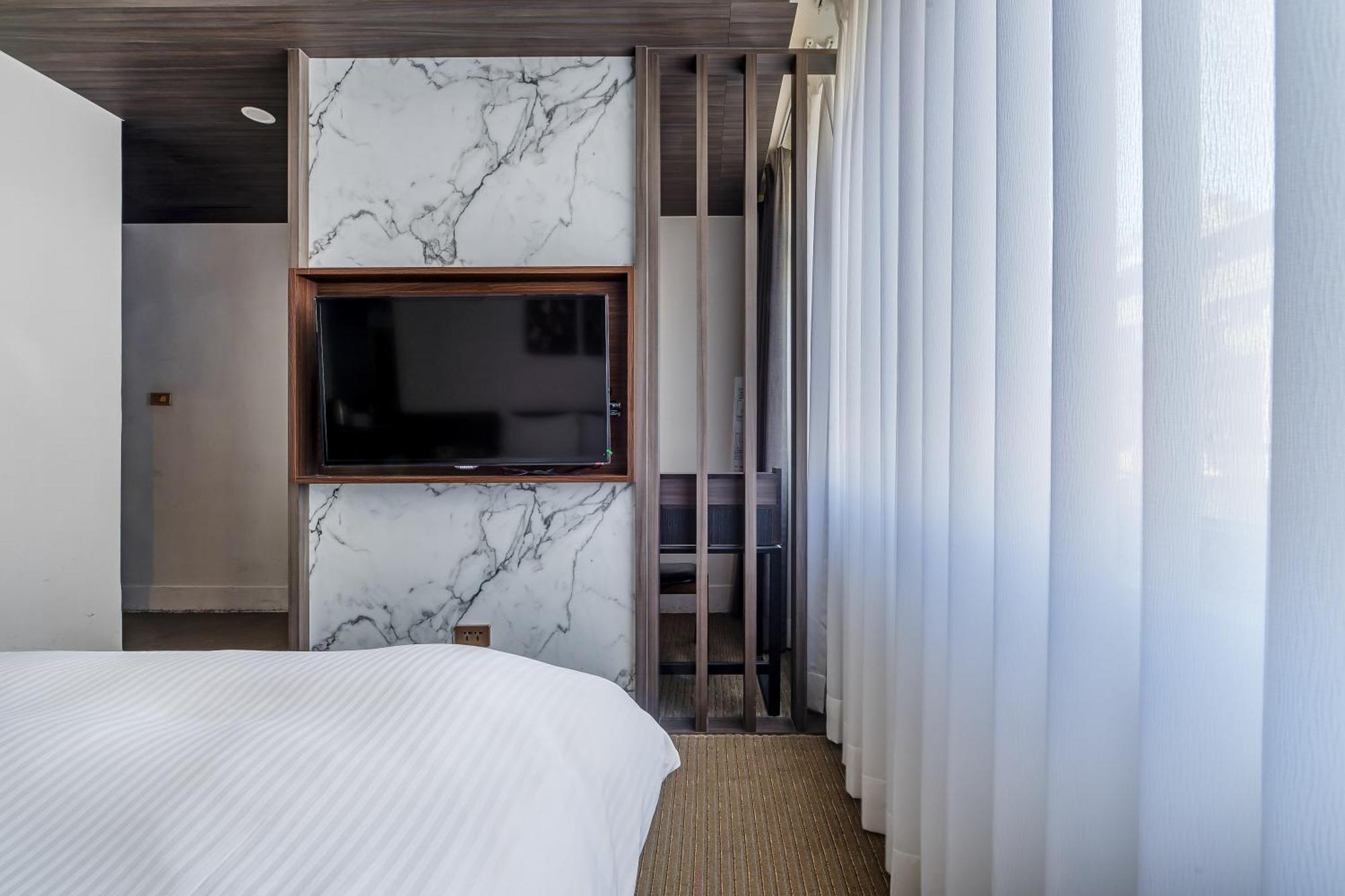 Dream Mansion Hotel Taichung Exterior foto